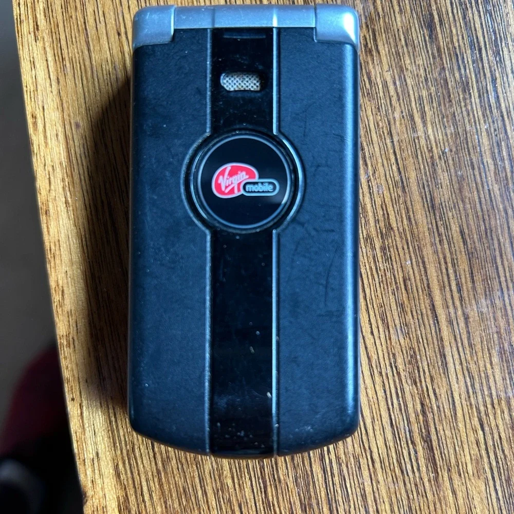 Kyocera Flip Phone